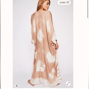 Mustard Seed Tie Dye Sand Dollar Kimono size medium